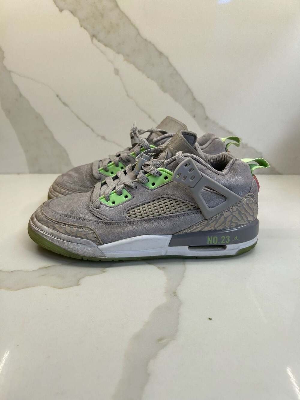 Nike Air Jordan Spizike GG Kids Size 5.5Y Sneakers 535712-015 Gray Mint